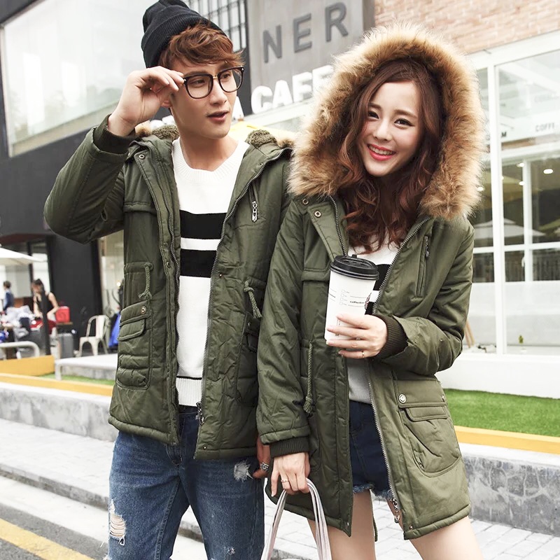 เสื้อโค้ท เสื้อกันหนาว สีเขียว ทหาร แต่งฮูท ติดขนเฟอร์ ปลายหมวก บุซับขนอุ่นด้านใน ปลายแขน มีจัมพ์ด้านในกันลม สวยเท่ห์ มากๆคะ Size S/M/L เขียว