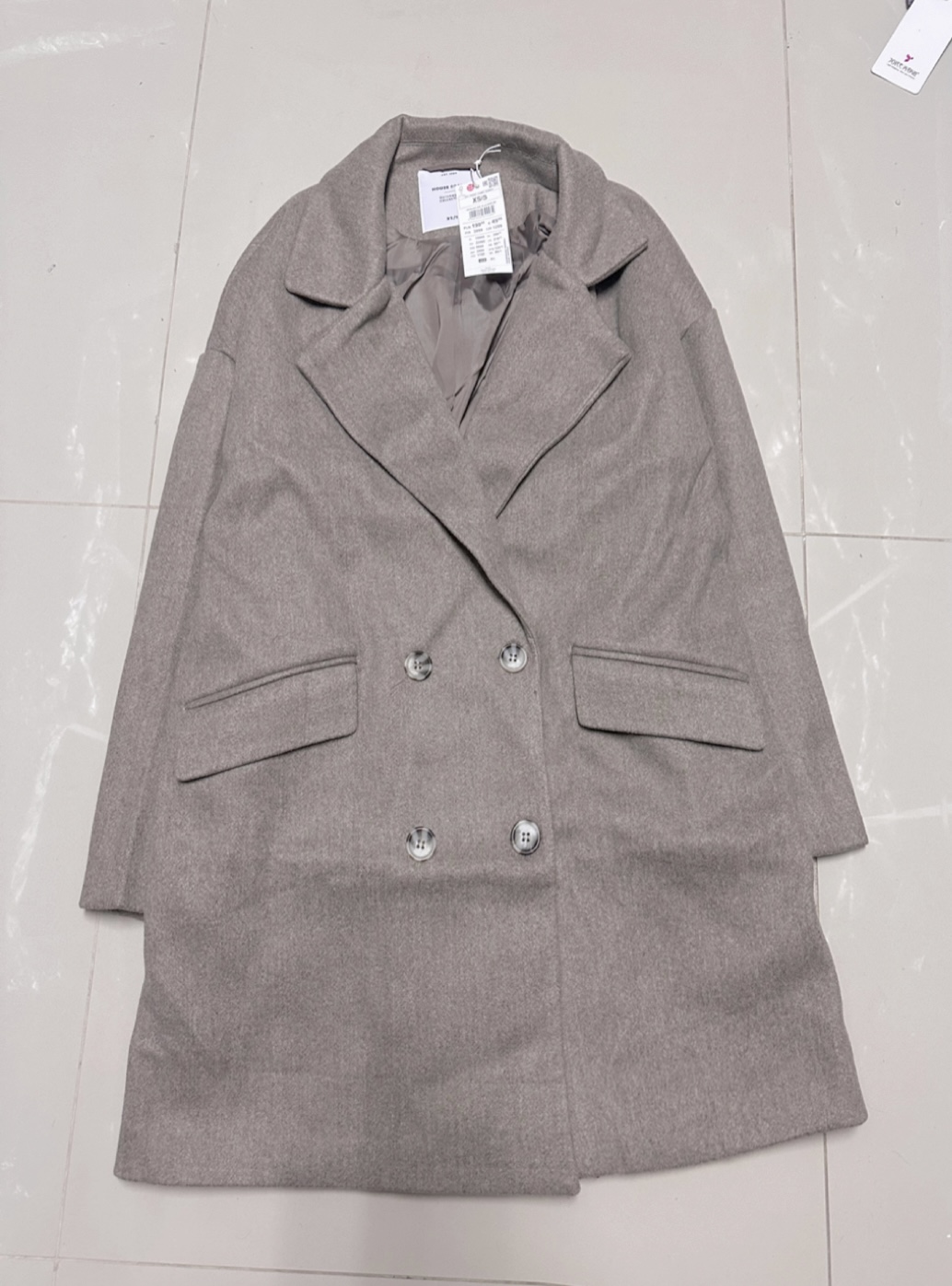 House brand เสื้อโค้ท เสื้อกันหนาว เนื้อผ้าสักหลาดวูล สีน้ำตาลอ่อน แบรนด์ HOUSE BRAND
