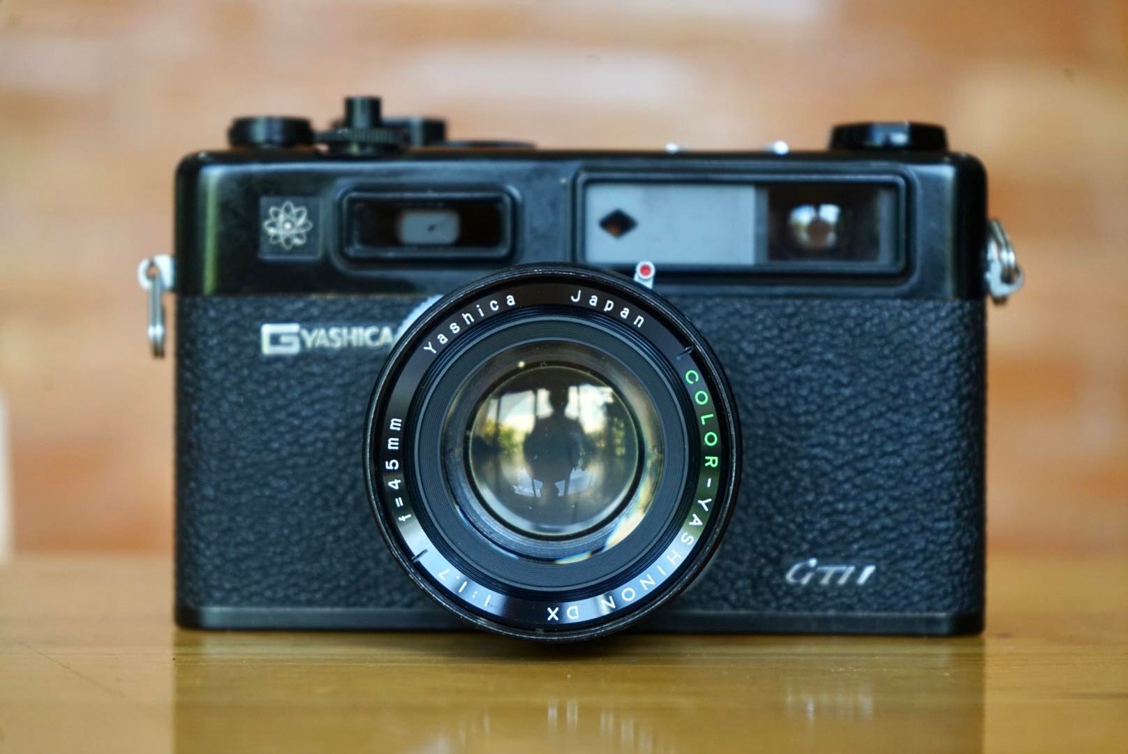 YASHICA ELECTRO35 GTN YASHICA COLOR YASHINON DX 45MM.F1.7