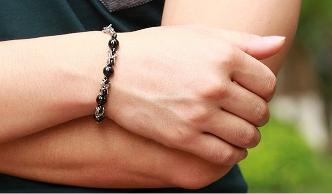 สร้อยข้อมือผู้ชายเงิน ผสม ตุ้มลูกปัด สีดำ สร้อยข้อมือ 316L Stainless steel ลายโซ่ สลับ ลูกปัด สุดหรู ใส่ออกงาน แบบเท่ ๆ ดูดี 814135