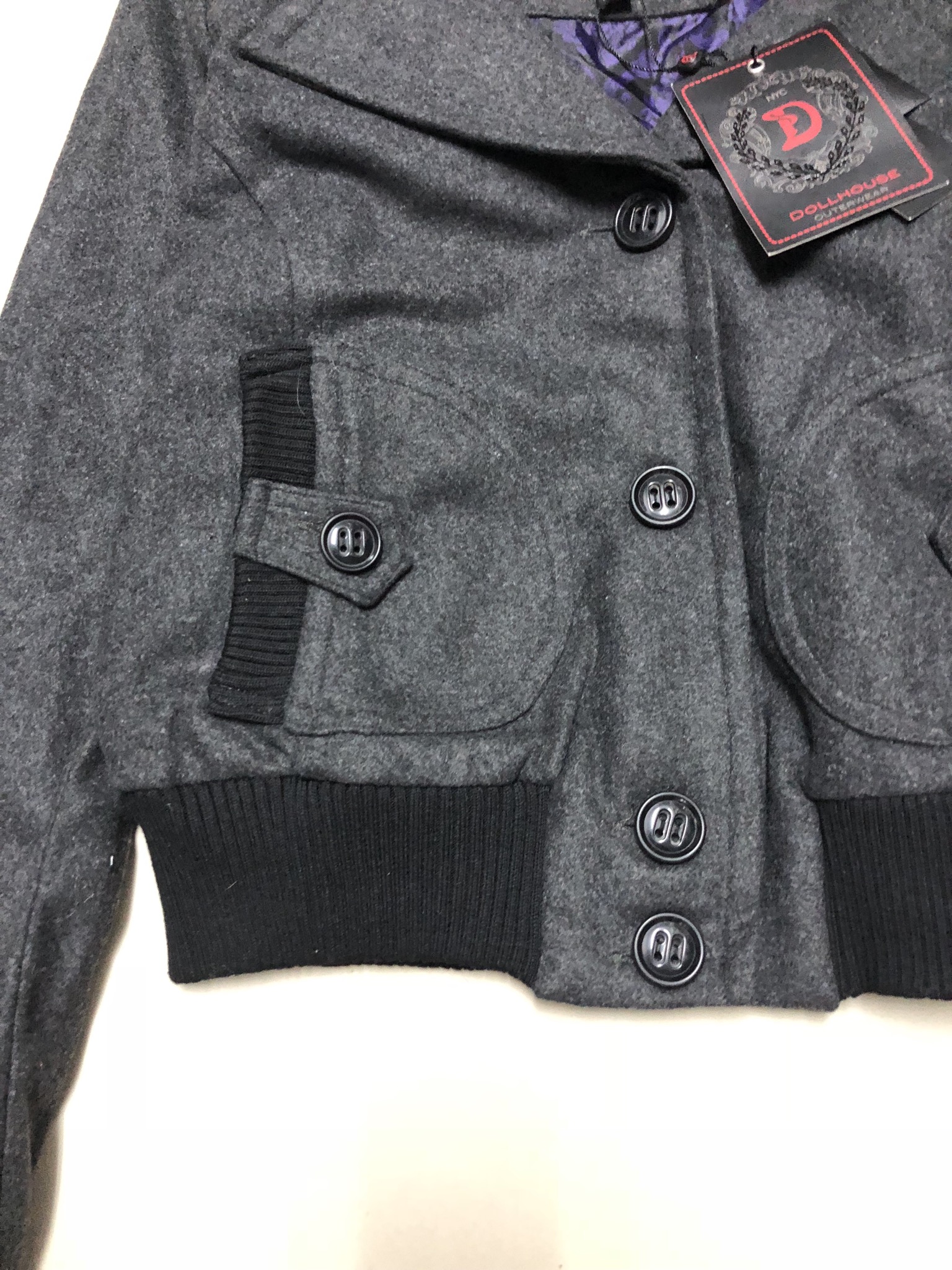 เสื้อนอกกันหนาว เสื้อนอก แต่งฮูท ติดขนเฟอร์สีเทา แบรนด์เนม NYC DOLLHOUSE ฮูทถอดได้คะ