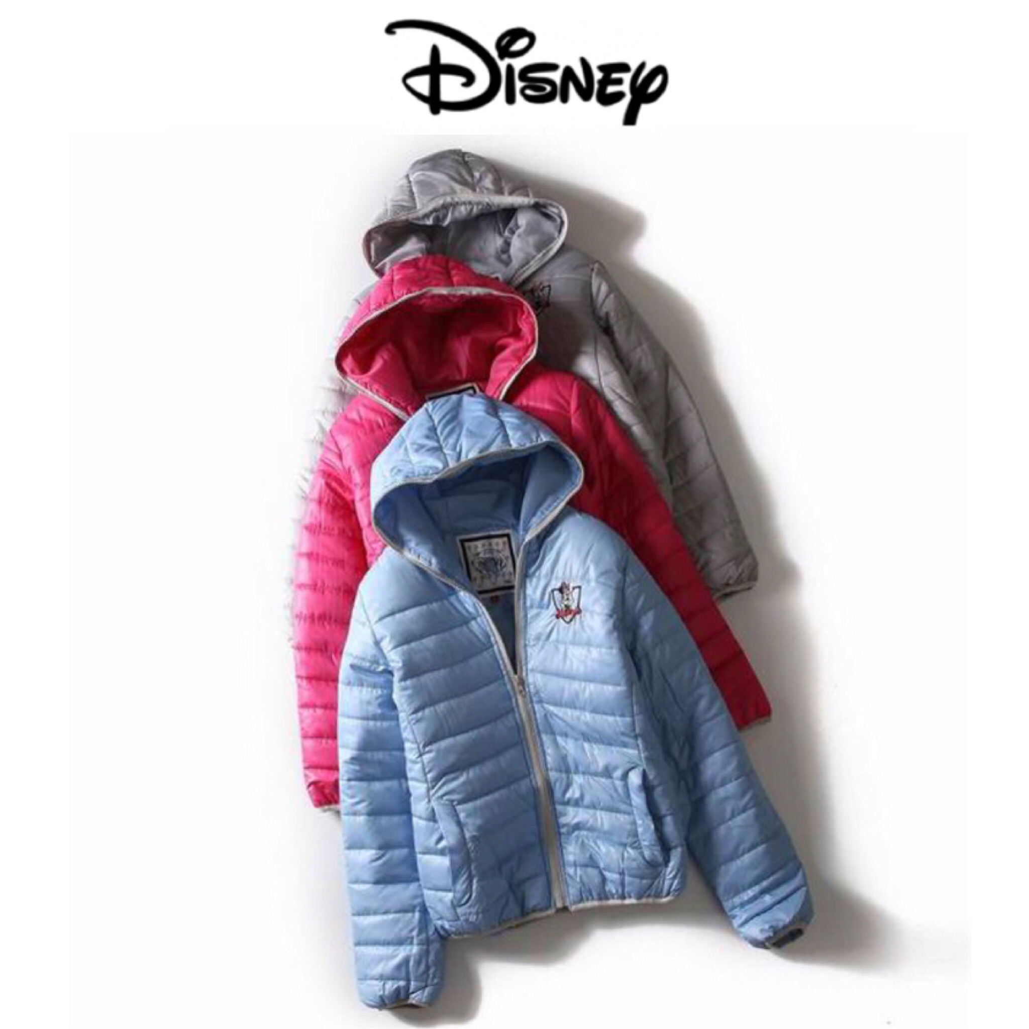 DISNEY เสื้อกันหนาวฮูท สีดำ ปักลายมินนี่ งาน DISNEY แท้ แบบสวย อุ่นมากคะ Size :S/M/L ดำ
