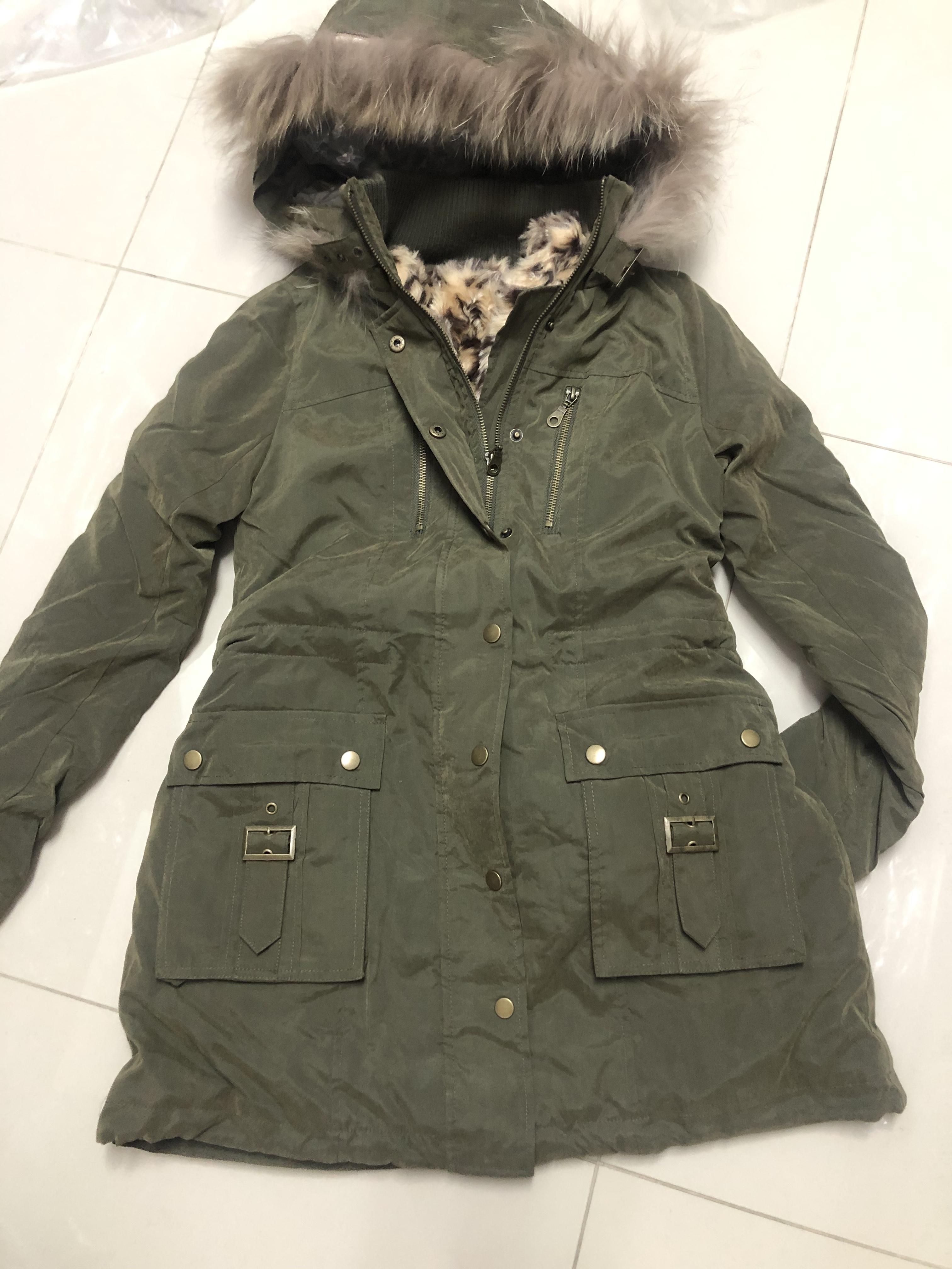 Cecil mc bee เสื้อโค้ทฮู้ดกันหนาว เสื้อปาร์กา parka สีเขียว แบรนด์ Cecil Mabee (ขนอุ่นลายเสือถอดด้านค่ะ & เฟอร์ถอดได้ค่ะ) เขียว