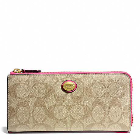 COACH 49964 PEYTON SIGNATURE SLIM ZIP