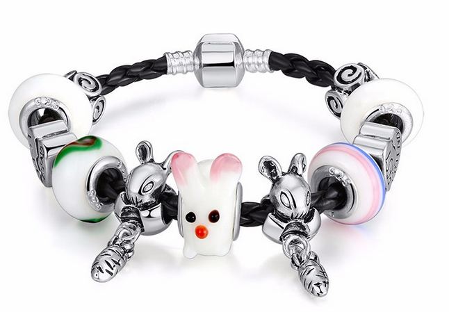 สร้อยข้อมือ Diy สไตล์ Pandora สร้อยข้อมือ ผู้หญิง Hand made ร้อย Glass Bead หน้ากระต่าย สลับ ชาร์ม กระต่ายกินแครอท 625887_1