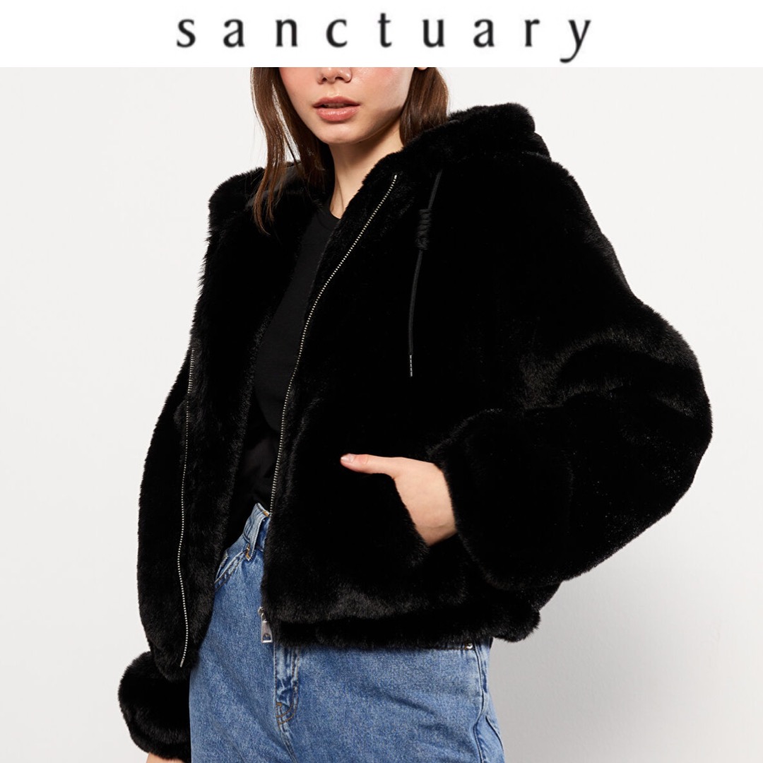 915 เสื้อเฟอร์กันหนาว หมวกฮู้ด เสื้อขน Fluffy hooded jacket แบรนด์ SANCTUARY ขาว