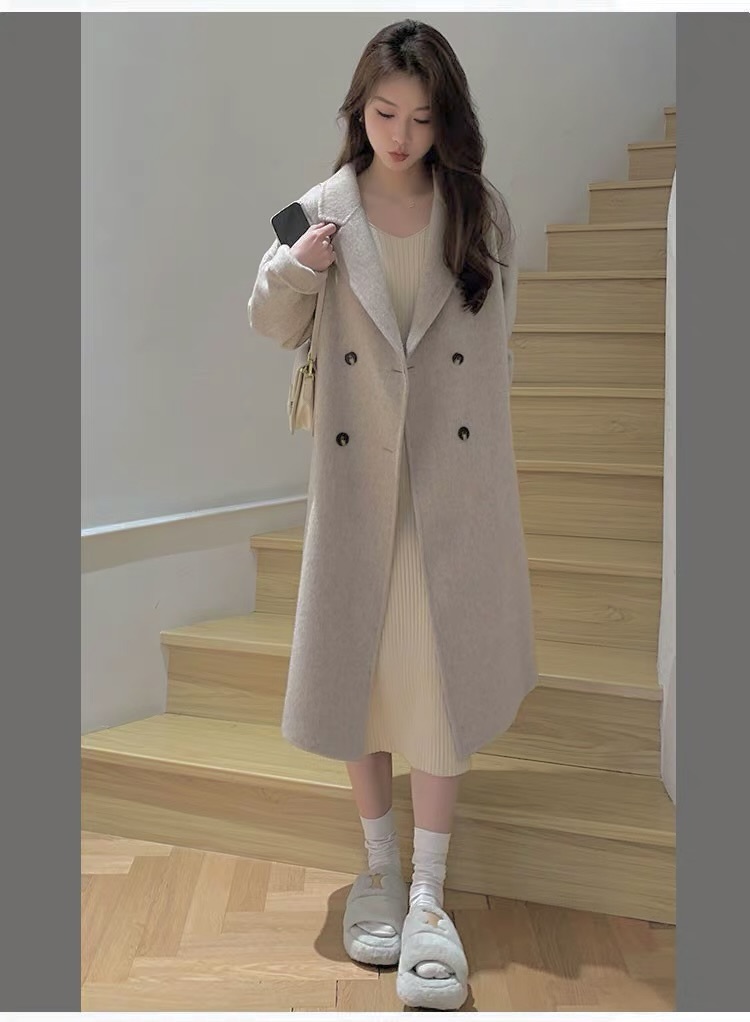 เสื้อโค้ทวูล Trench coat เสื้อโค้ทเฟอร์ โค้ทสักหลาดสีเบจ แบรนด์ Primark สำเนา สำเนา สำเนา สำเนา สำเนา สำเนา สำเนา