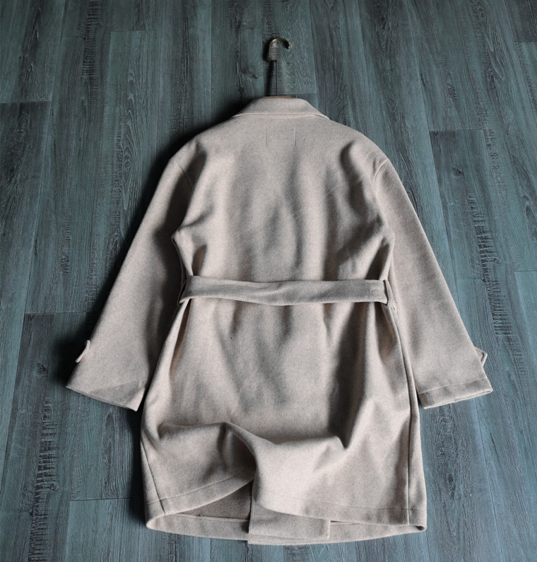 เสื้อโค้ท เสื้อโค้ทกันหนาว โค้ทวูล สีเบจ แบรนด์ STRADIVARIUS