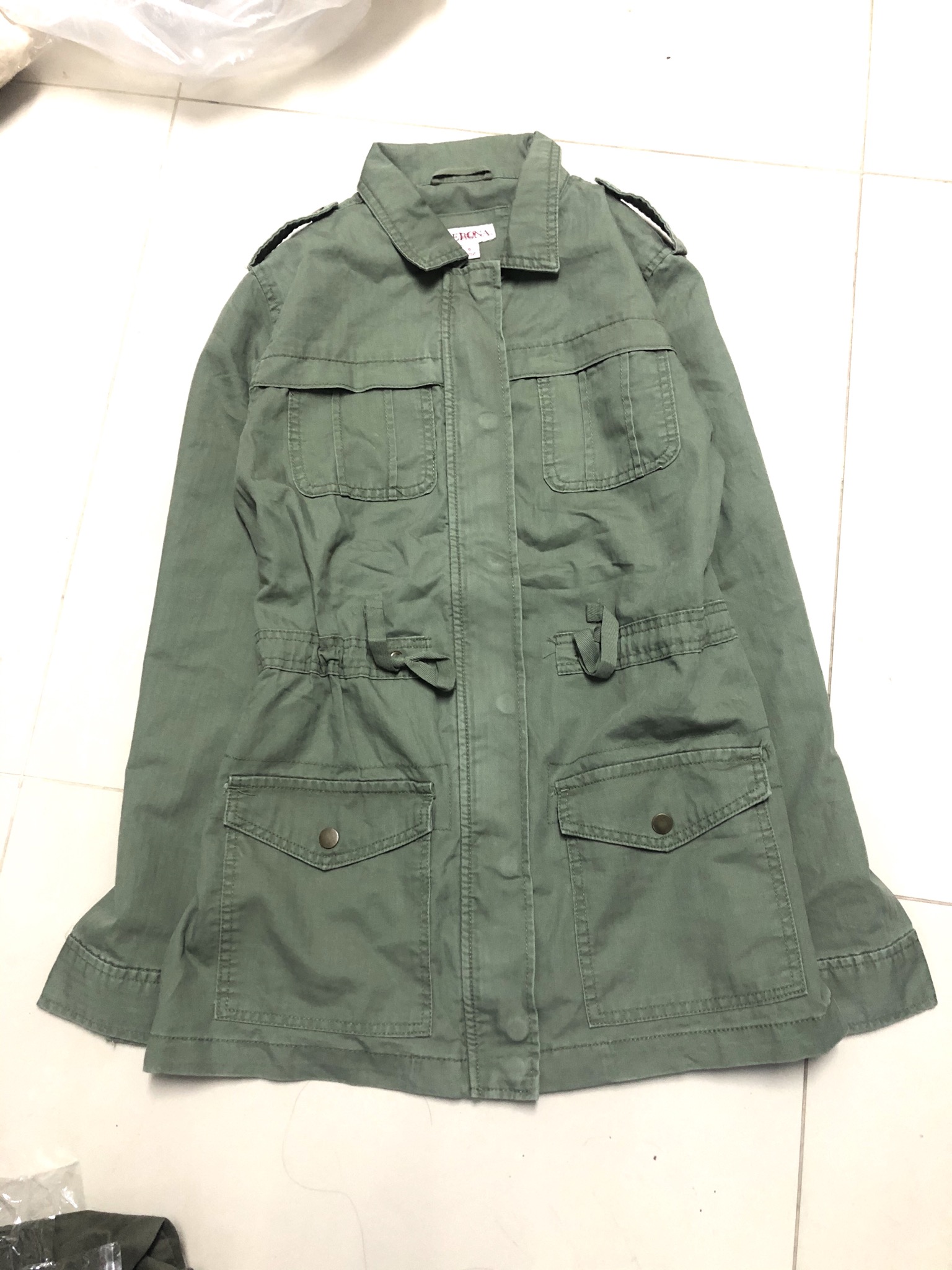Merona เสื้อเขียวทหาร เสื้อนอกแนวทหาร แบรนด์Merona แพทเทินสวย เท่ห์มาก คะ Size S/M/L/XL สำเนา สำเนา สำเนา เขียว