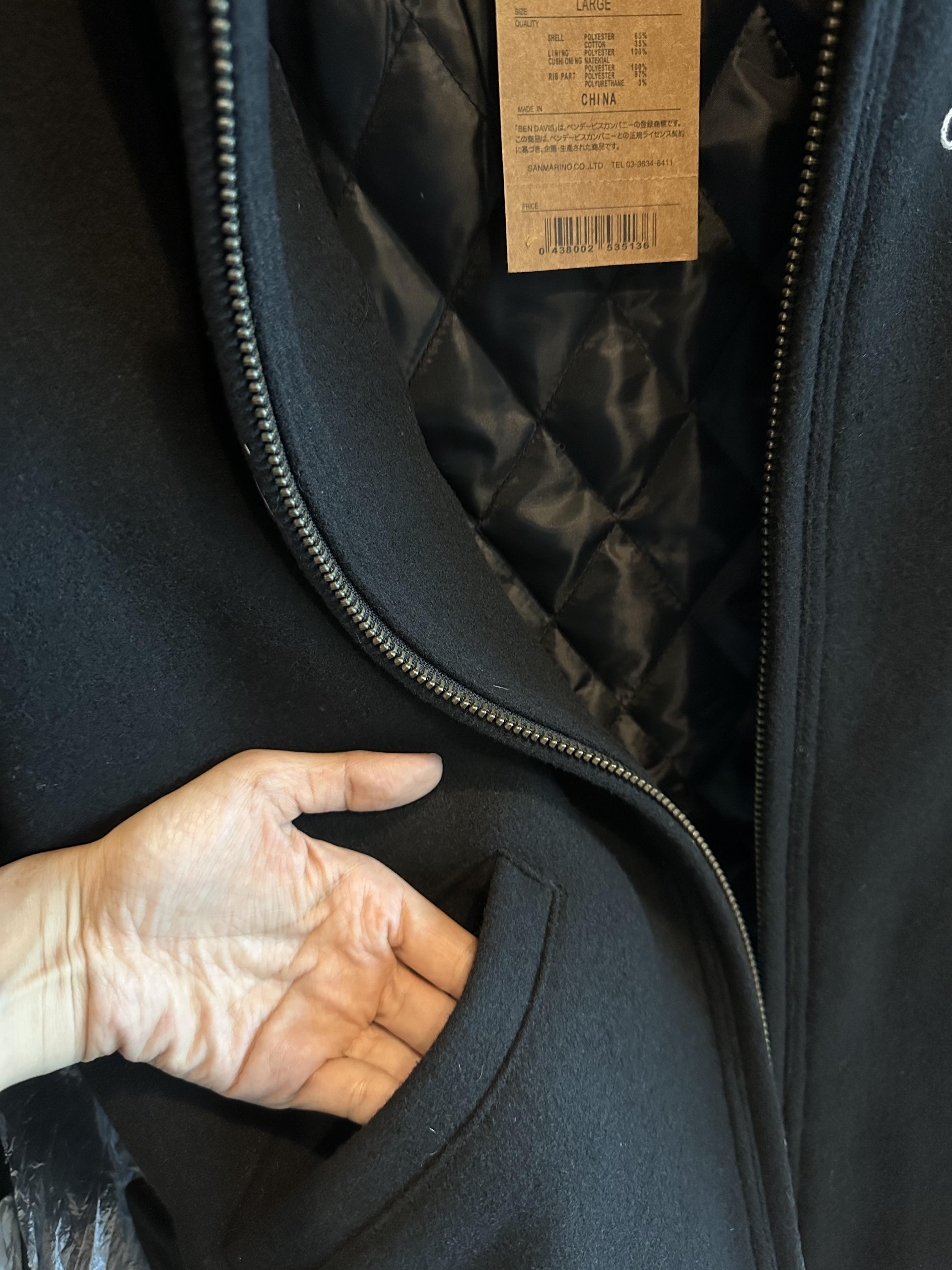 Ben davis เสื้อนอก เสื้อแจ็คเก็ต ผู้ชาย แบรนด์ Ben davis แท้ สีดำ เนื้อสักหลาด กันหนาว งานแท้ สวย เท่ห์ มาก คะ Size L/XL/XXL สำเนา สำเนา สำเนา ดำ