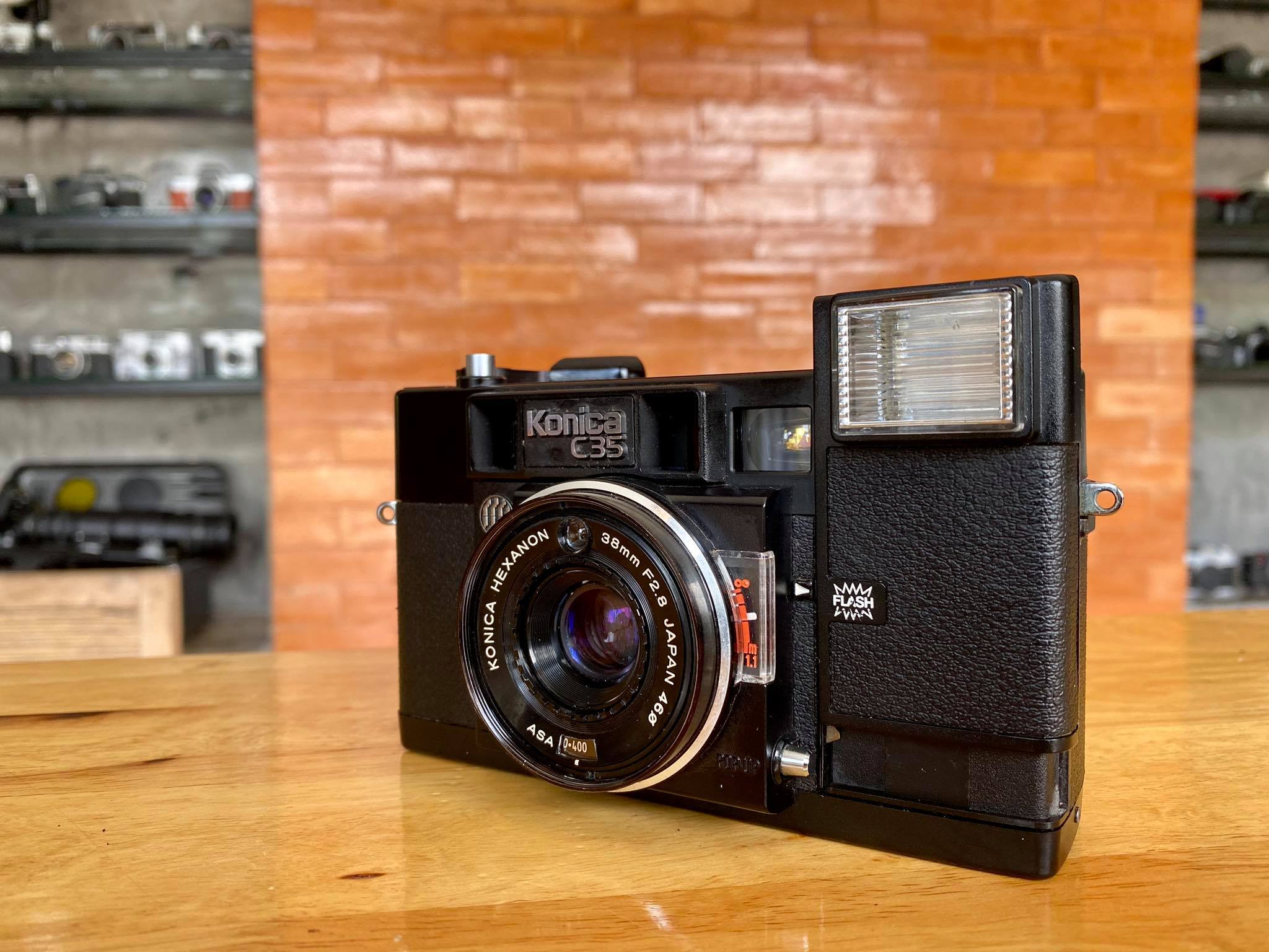 KONICA C35 AF KONICA HEXANON 38MM.F2.8