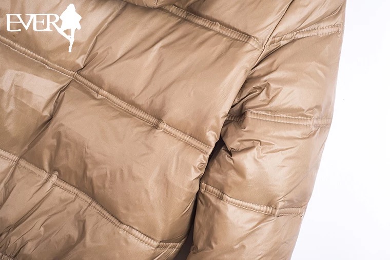 เสื้อกันหนาว ขนเป็ด แต่งหมวกฮูท MONCLER