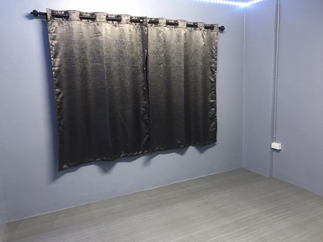 เสื่อน้ำมัน วันที่ 1 กุมภาพันธ์ 2565