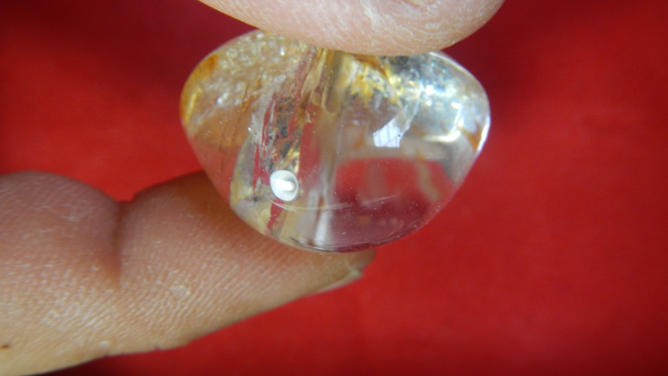 แก้วกาบ กำแพงทอง