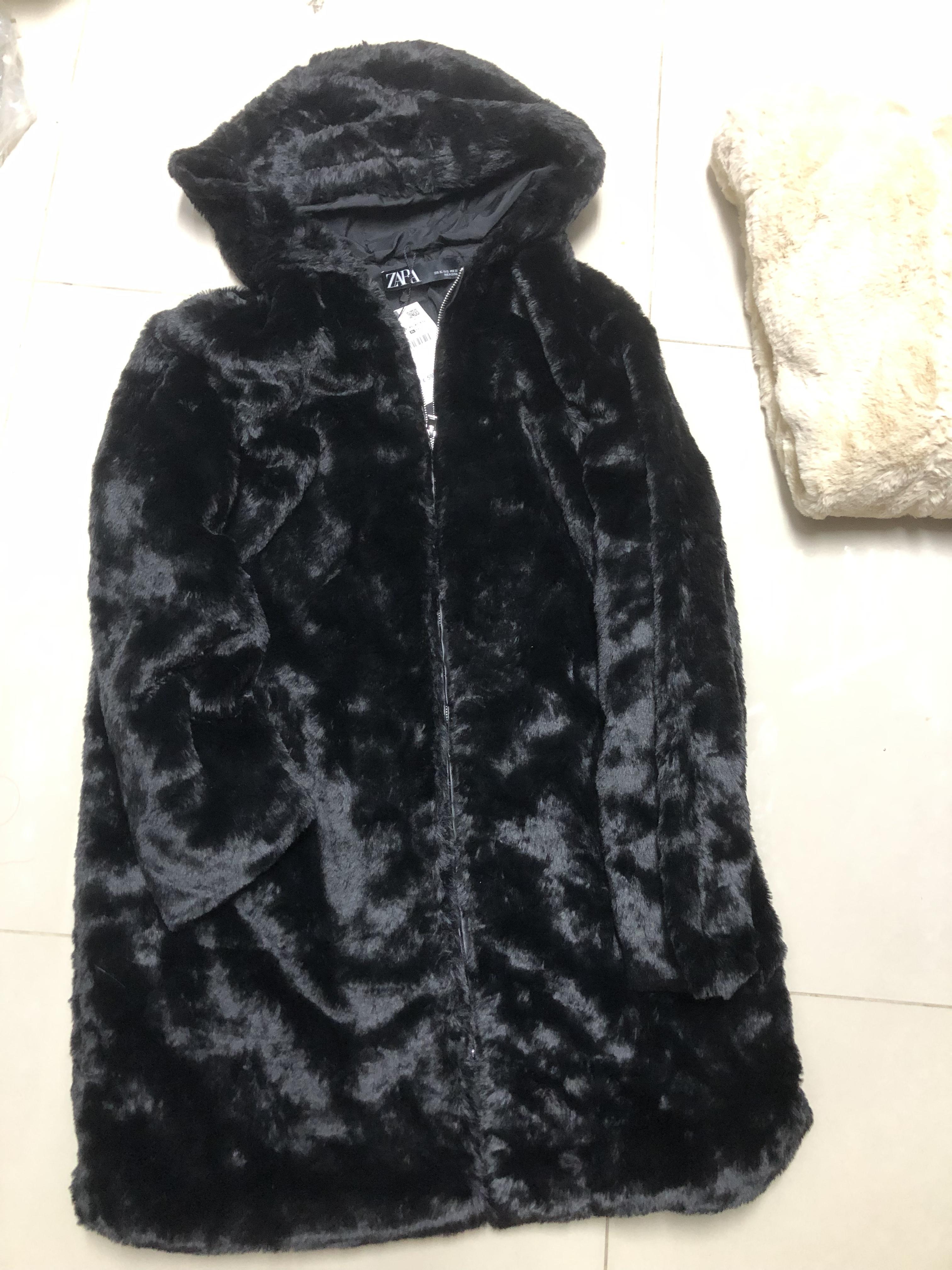 pepco เสื้อเฟอร์กันหนาว หมวกฮู้ด เสื้อขน FLUFFY Coat แบรนด์ PEPCO ดำ / เบจ