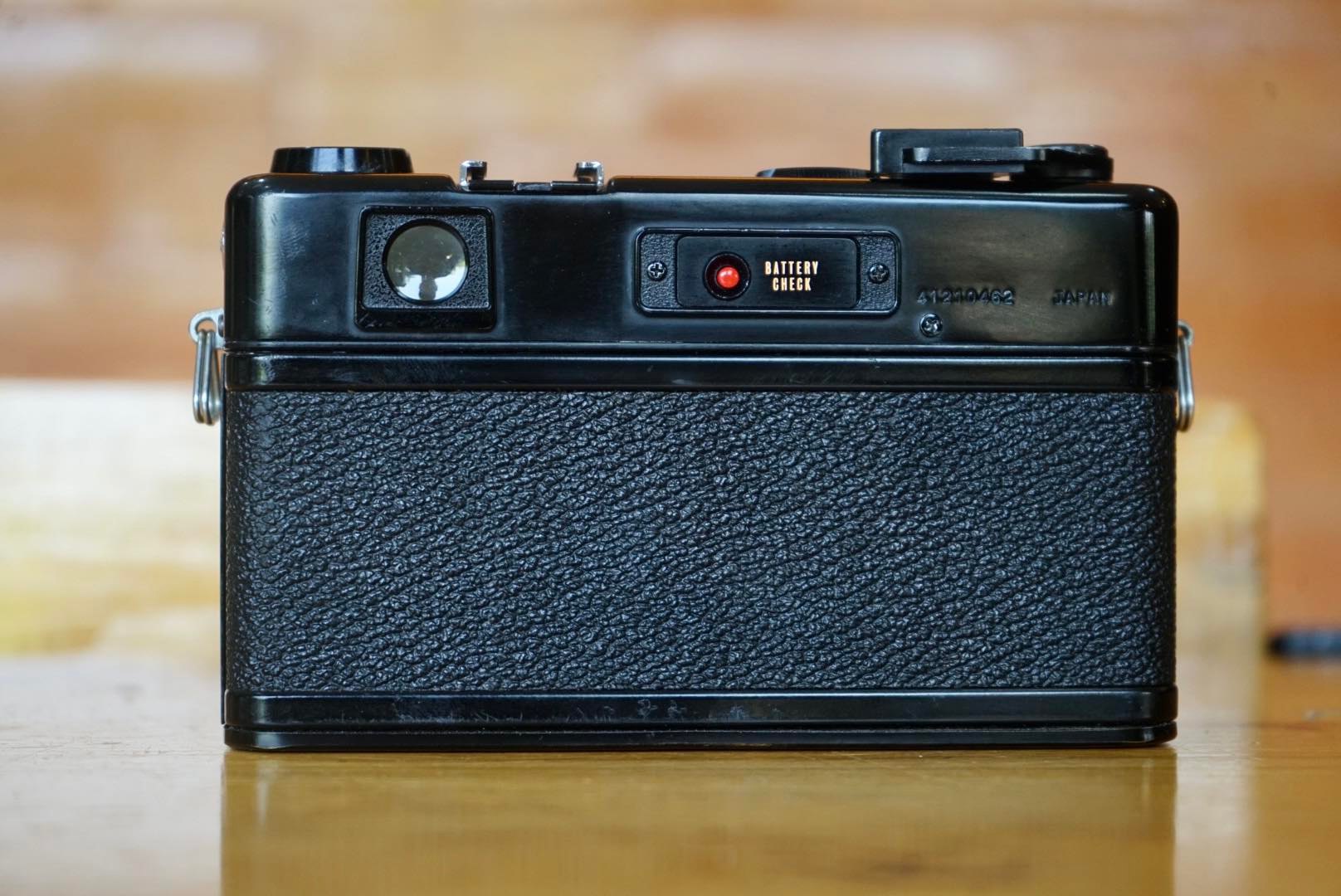 YASHICA ELECTRO35 GTN YASHICA COLOR YASHINON DX 45MM.F1.7