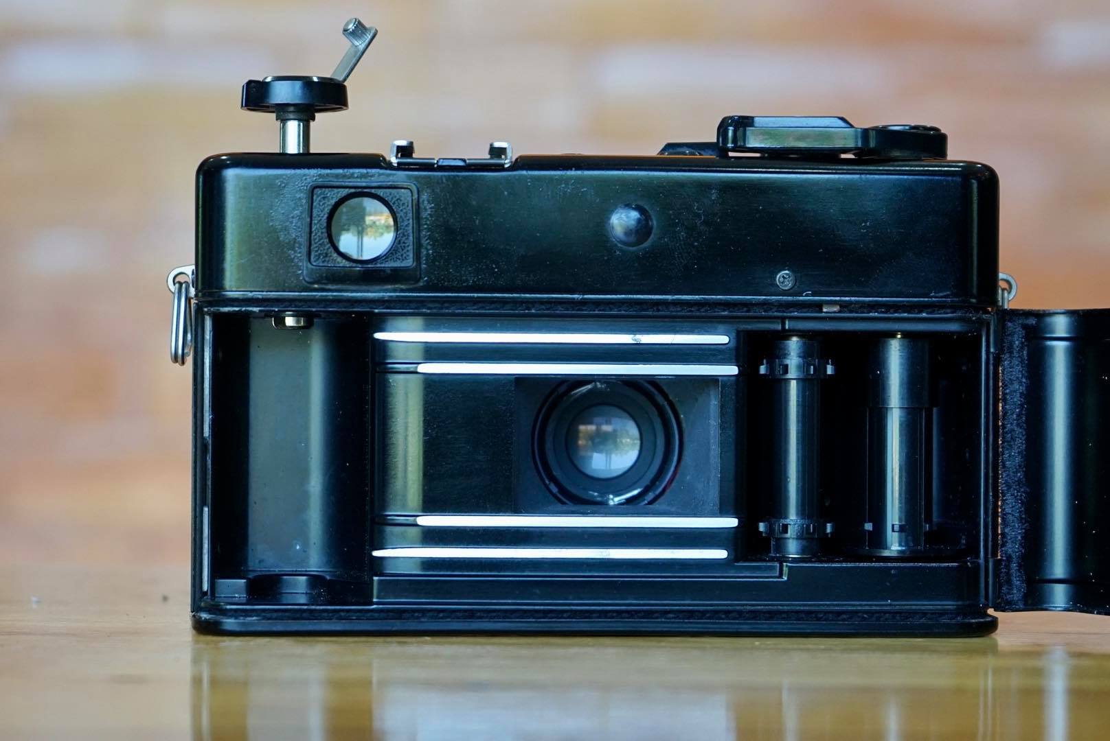 YASHICA MG-1 YASHINON 45MM.F2.8