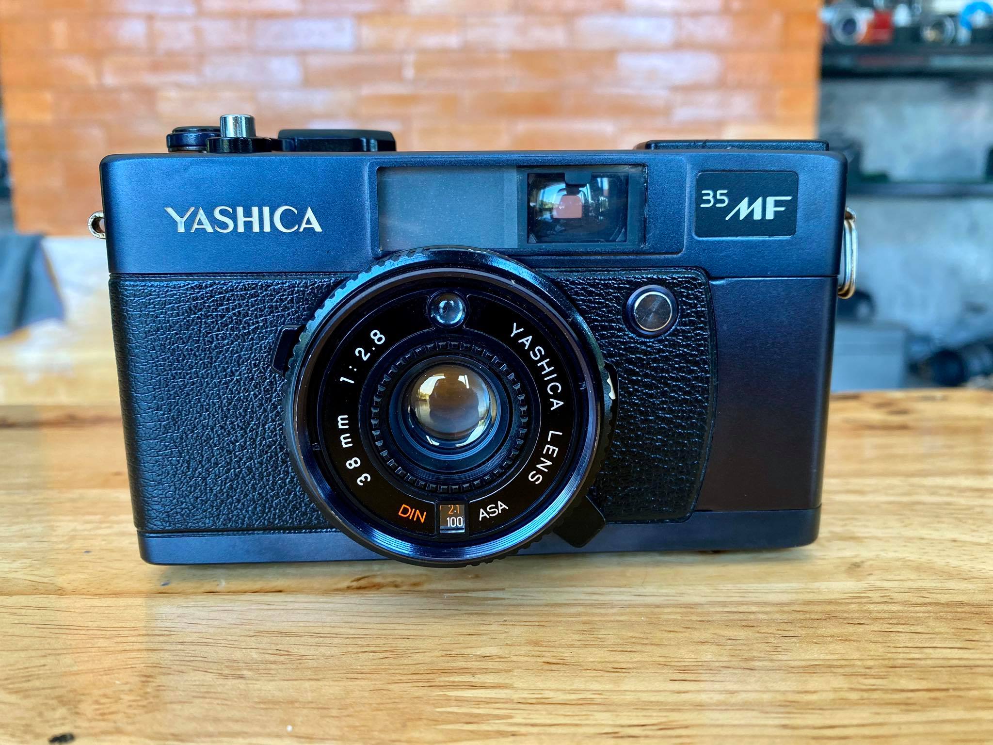 YASHICA 35MF YASHICA LENS 38MM.F2.8