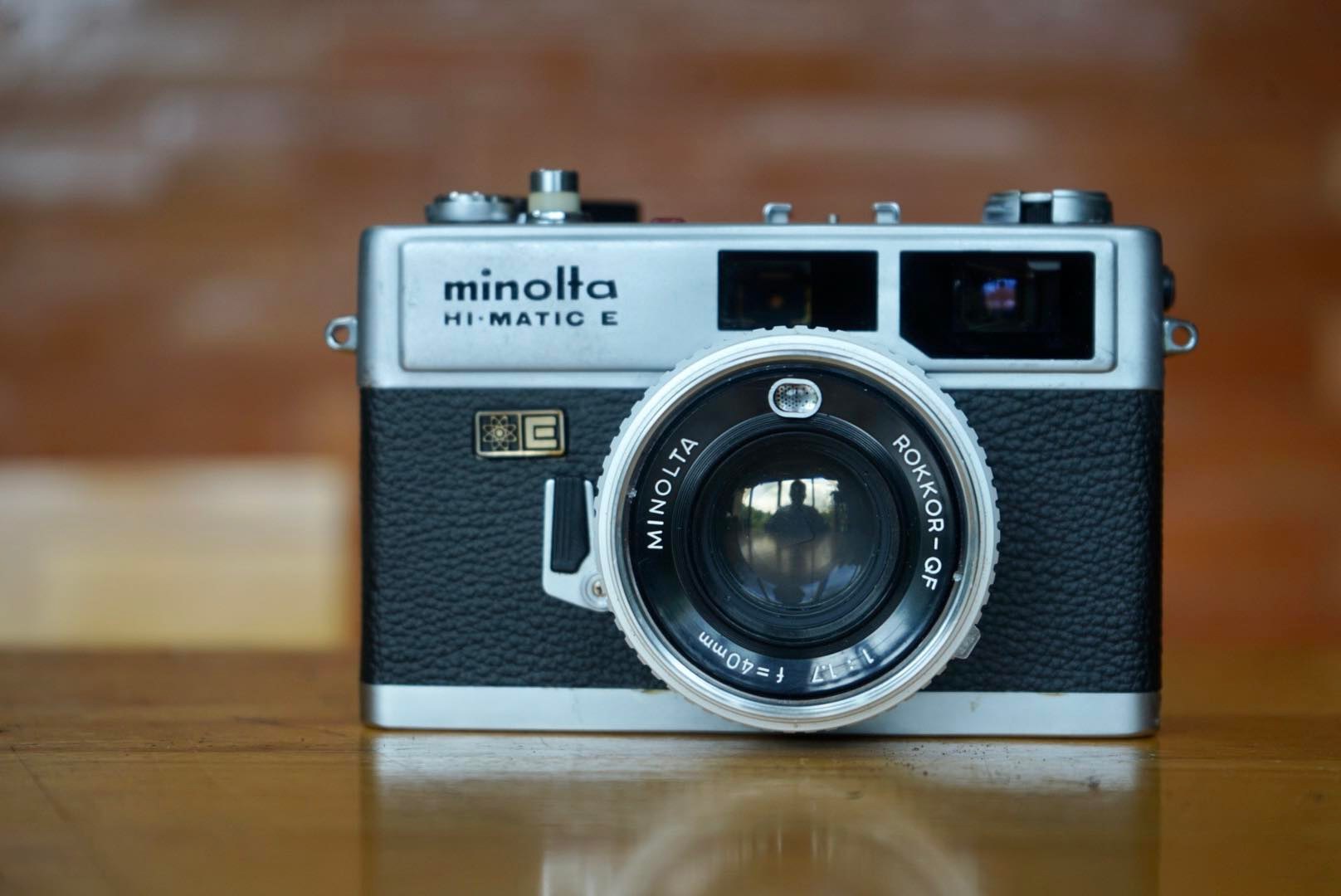 MINOLTA HIMATIC-E MINOLTA ROKKOR-QF 40MM.F1.7