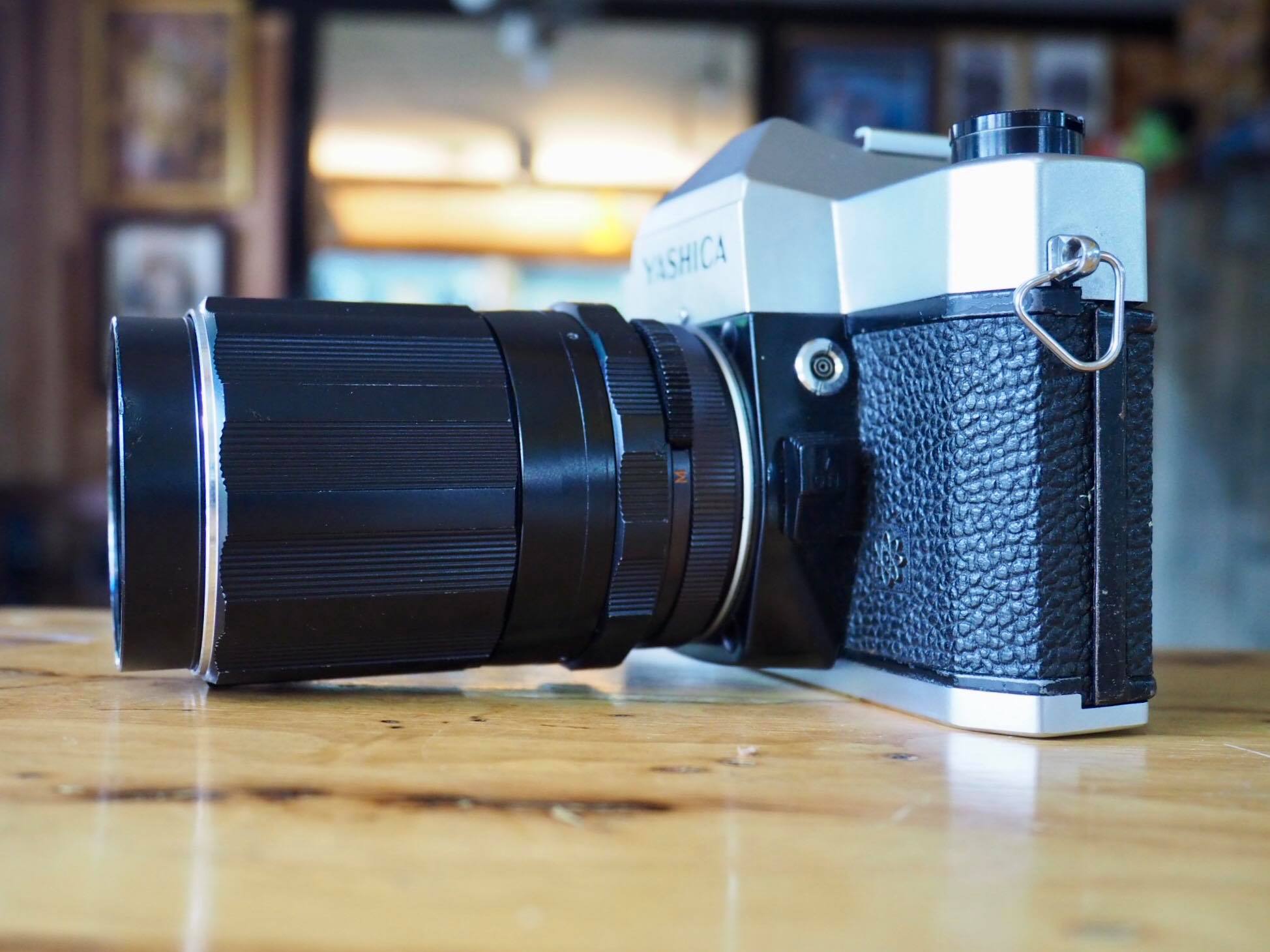 YASHICA TL-ELECTRO SUPER TAKUMAR 135MM.F3.5