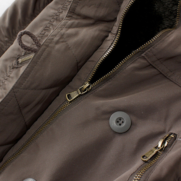 Private pause เสื้อโค้ทฮู้ดกันหนาว เสื้อปาร์กา parka สีเขียว แบรนด์ PRIVATE PAUSE (JAPAN) แต่งเฟอร์ (ฮู้ด& ขนเฟอร์ ถอดได้ทุกชิ้นค่ะ) เขียว