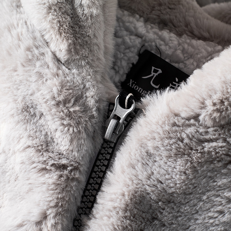 Forever21 เสื้อเฟอร์กันหนาว หมวกฮู้ด เสื้อขน สีดำ (FLUFFY COAT) 兄弟 ขาว