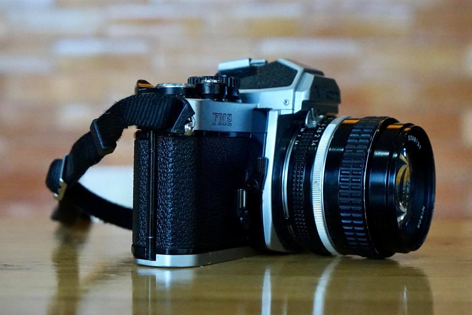 Nikon FM2 フィルム一眼レフ NIKKOR 50mm F1.4 レンズ付 Nikon FM2 フィルム一眼レフ NIKKOR 50mm F1.4 レンズ付 綺麗