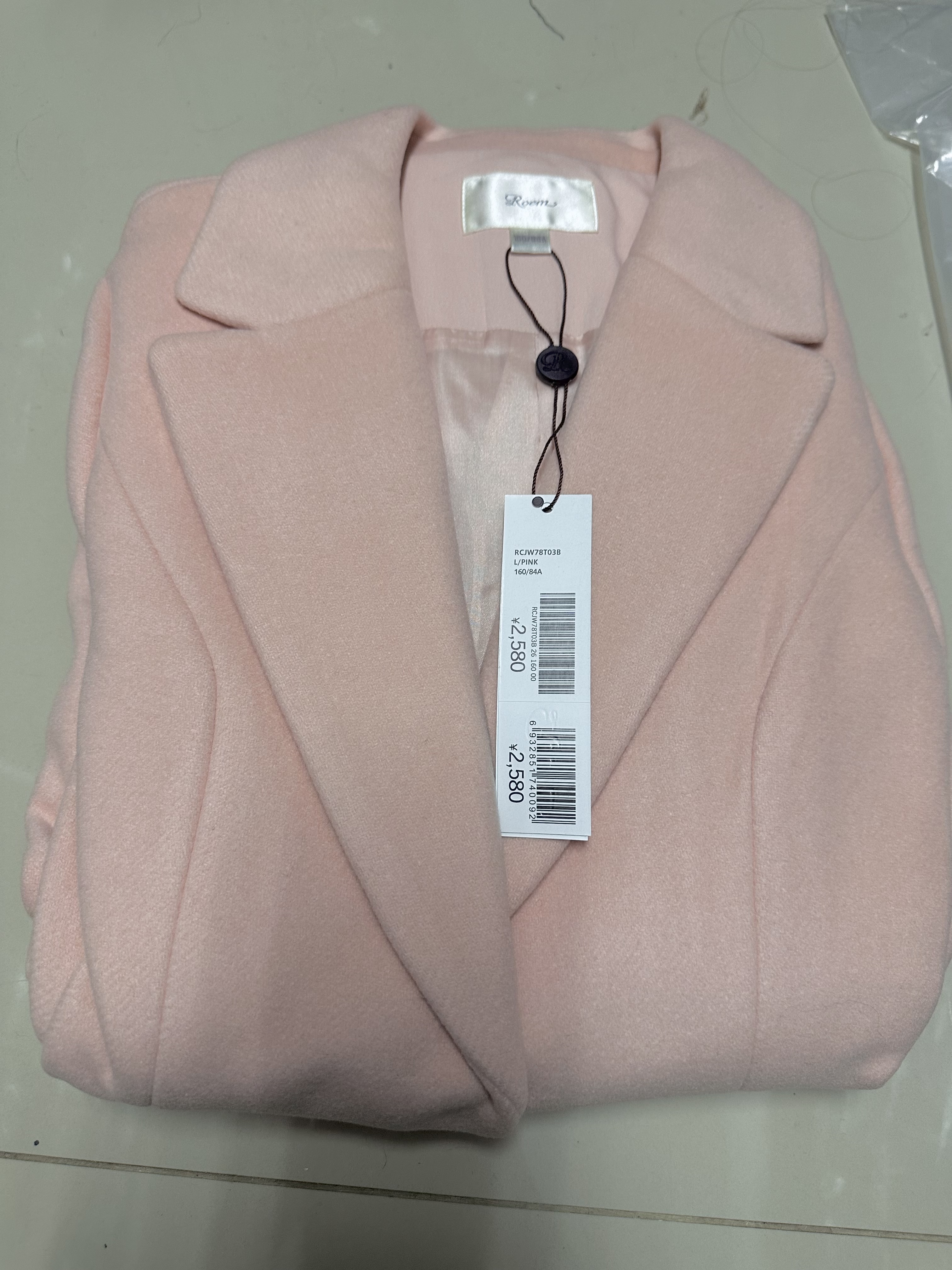 เสื้อโค้ทวูล Trench coat เสื้อโค้ทเฟอร์ โค้ทสักหลาดสีชมพูอ่อน แบรนด์ Roem