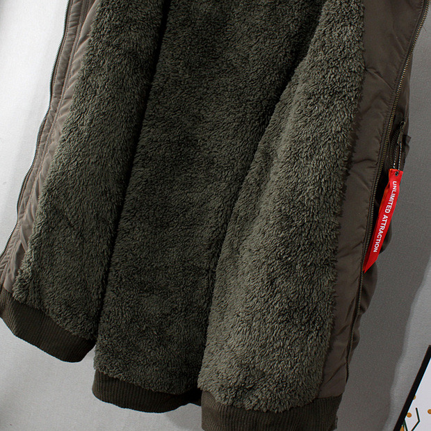 Private pause เสื้อโค้ทฮู้ดกันหนาว เสื้อปาร์กา parka สีเขียว แบรนด์ PRIVATE PAUSE (JAPAN) แต่งเฟอร์ (ฮู้ด& ขนเฟอร์ ถอดได้ทุกชิ้นค่ะ) เขียว