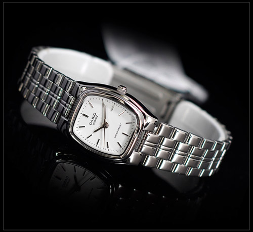 CASIO นาฬิกาคาสิโอ นาฬิกาข้อมือ นาฬิกากันน้ำ นาฬิกาของแท้ ประกันศูนย์ CMG 1 ปี รุ่น LTP-1169D-7A นาฬิกาสีเงิน