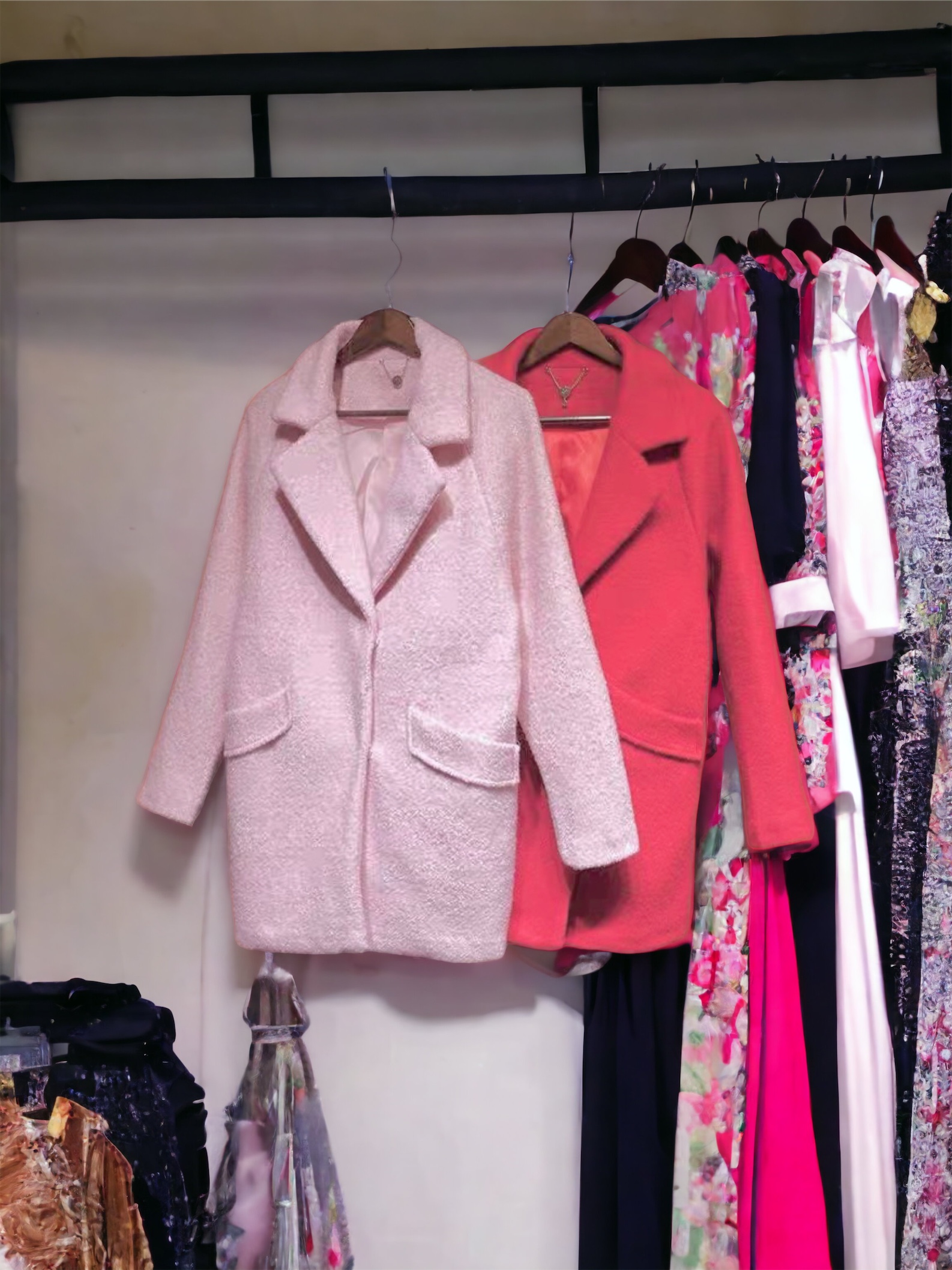 เสื้อโค้ท peacoat เสื้อโค้ทเฟอร์ โค้ทสักหลาดสีชมพูอ่อน แบรนด์ La'babite สำเนา สำเนา สำเนา สำเนา