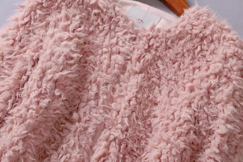 Ichi เสื้อคลุม ขน fluffy coat สีชมพูอ่อน เสื้อกันหนาวแต่งขนสีขาว แบรนด์เนม ICHI JAPAN แท้ 100% แพทเทินสวย หรู มากคะ Size S/M ชมพู