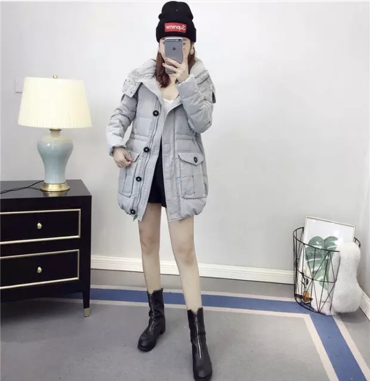 Yeou-Ya เสื้อกันหนาวขนเป็ด กันหนาวฮูท งานเกาหลี แบรนด์ Yeou-Ya สีนูทกากี สวยหรู อุ่น มากคะ