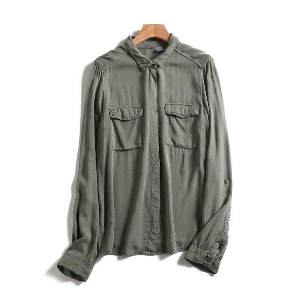 H&M (ตัดป้ายบางส่วน) เสื้อแจ็คเก็ต เสื้อเขียวทหาร เสื้อแขนยาว แบรนด์H&M แพทเทินสวย เท่ห์มาก คะ Size M/L/XL/XXL สำเนา เขียว