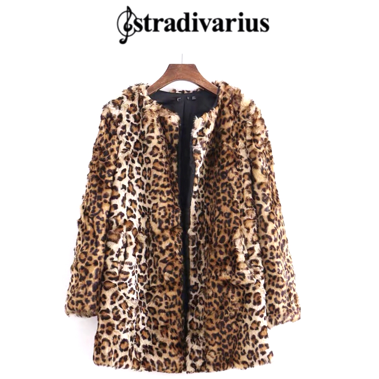 Stradivarius เสื้อเฟอร์กันหนาว ลายเสือ กันหนาวขนเฟอร์ลายเสือ แบรนด์Stradivarius เสื้อคลุมขน ลายเสือ ลายเสือ