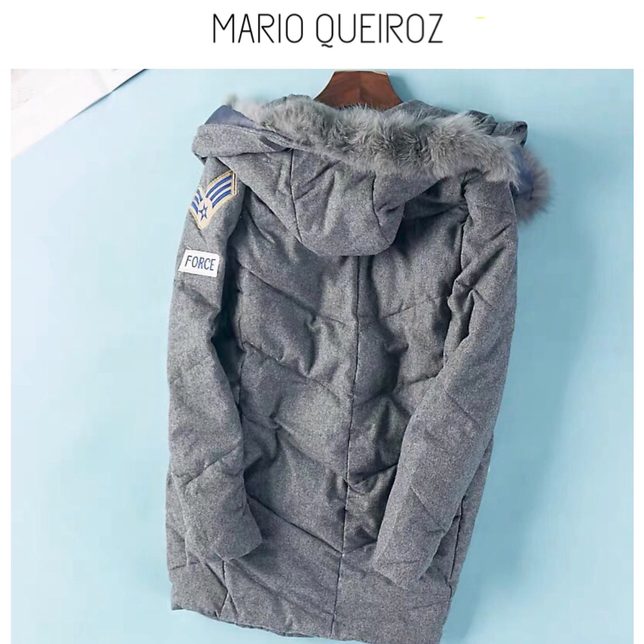 Mario QUEIROZ เสื้อกันหนาวฮูท เสื้อฮู้ดแต่ง (เฟอร์ถอดได้ค่ะ) แบรนด์ MARIO QUEIROZ เทา