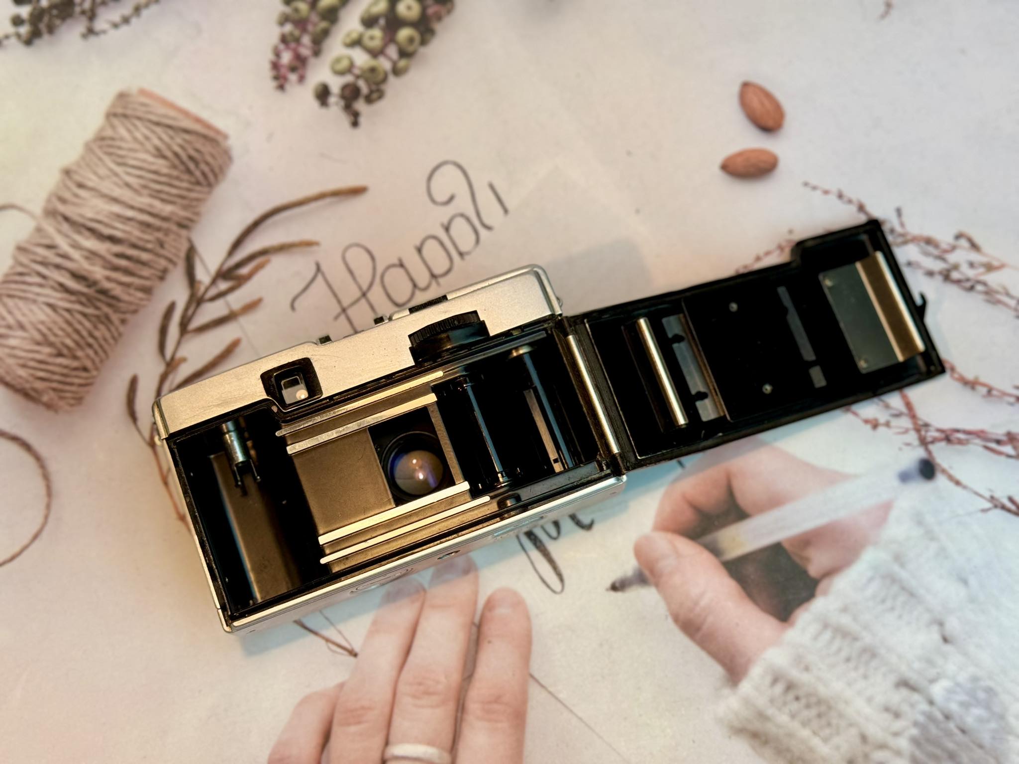 OLYMPUS PEN EED OLYMPUS PEN F.ZUIKO 32MM.F1.7 - ฟิล์มคาเมร่า