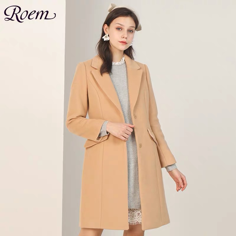 เสื้อโค้ทวูล Trench coat เสื้อโค้ทเฟอร์ โค้ทสักหลาดสีชมพูอ่อน แบรนด์ Roem