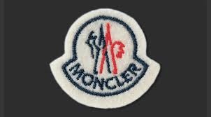 เสื้อกันหนาว ขนเป็ด แต่งหมวกฮูท สีดำ brandname ดัง ยุโรป MONCLER