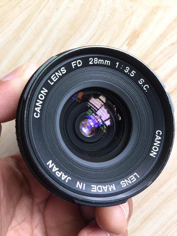 CANON LENS FD 28MM .F3.5 SC. FD MOUNT