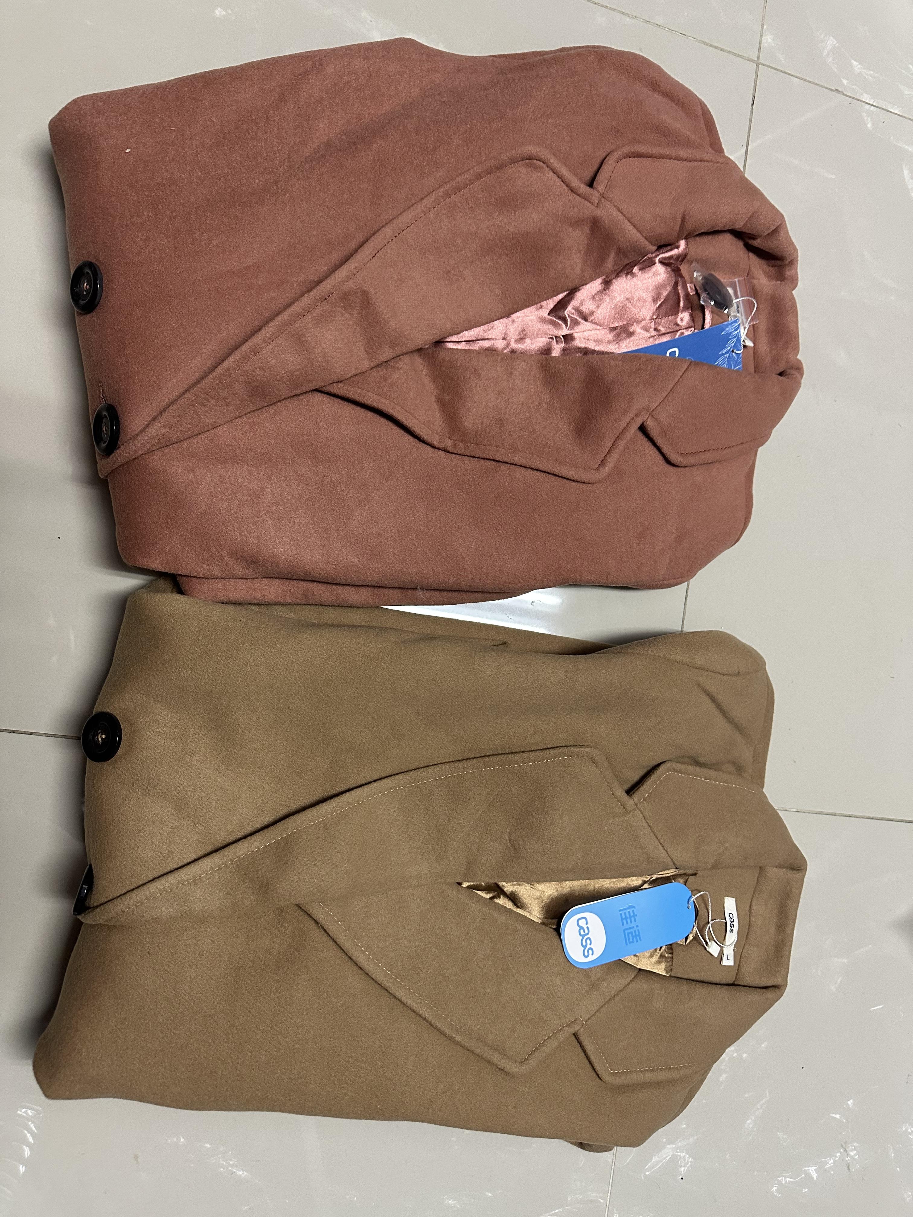 Cass เสื้อโค้ท เสื้อกันหนาว เนื้อผ้าสักหลาดวูล สีนู้ดกะปิ แบรนด์ CASS