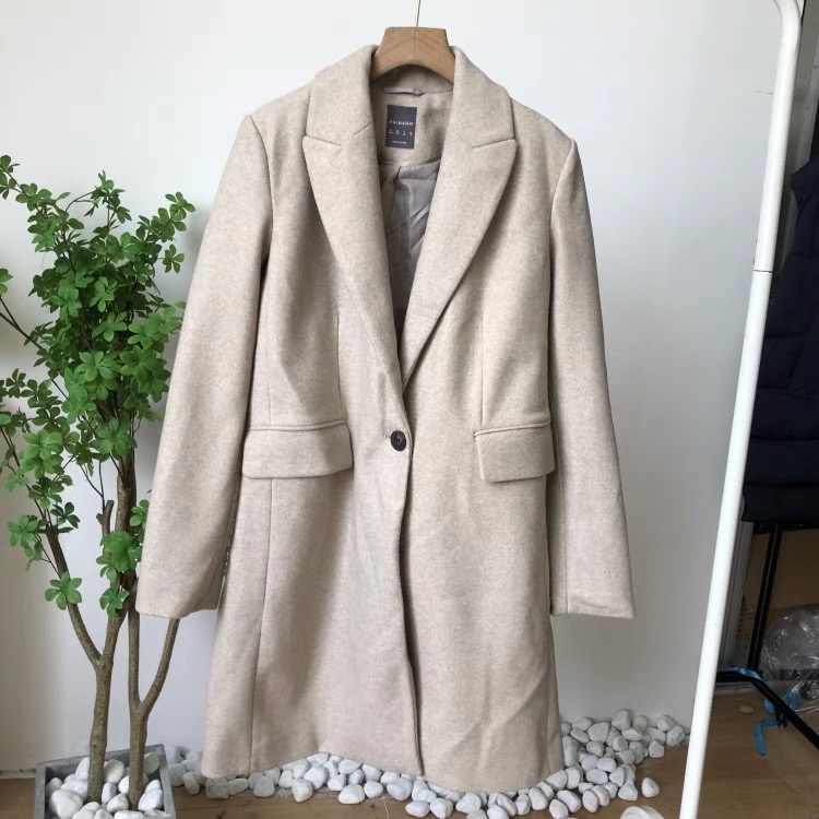เสื้อโค้ทวูล Trench coat เสื้อโค้ทเฟอร์ โค้ทสักหลาดสีเบจ แบรนด์ Primark สำเนา สำเนา สำเนา สำเนา สำเนา สำเนา