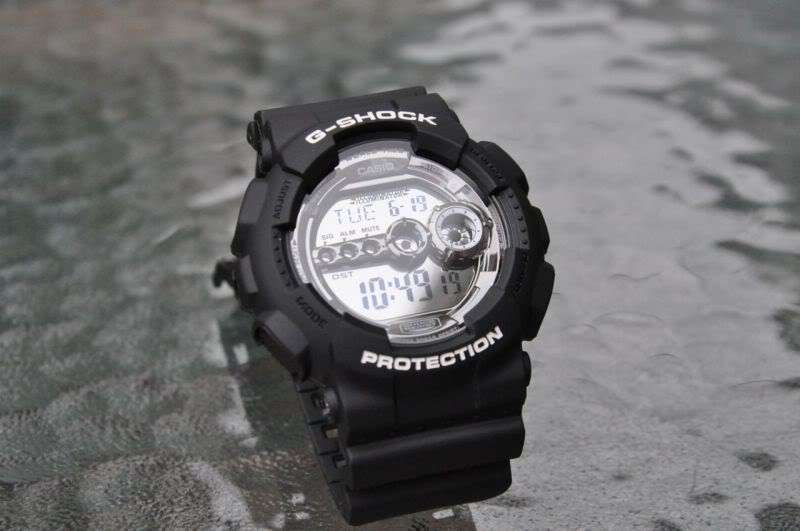 CASIO G-SHOCK นาฬิกาข้อมือ นาฬิกากันน้ำ นาฬิกาของแท้ ประกันศูนย์ CMG 1 ปี รุ่น GD-100BW-1 นาฬิกาสีดำ