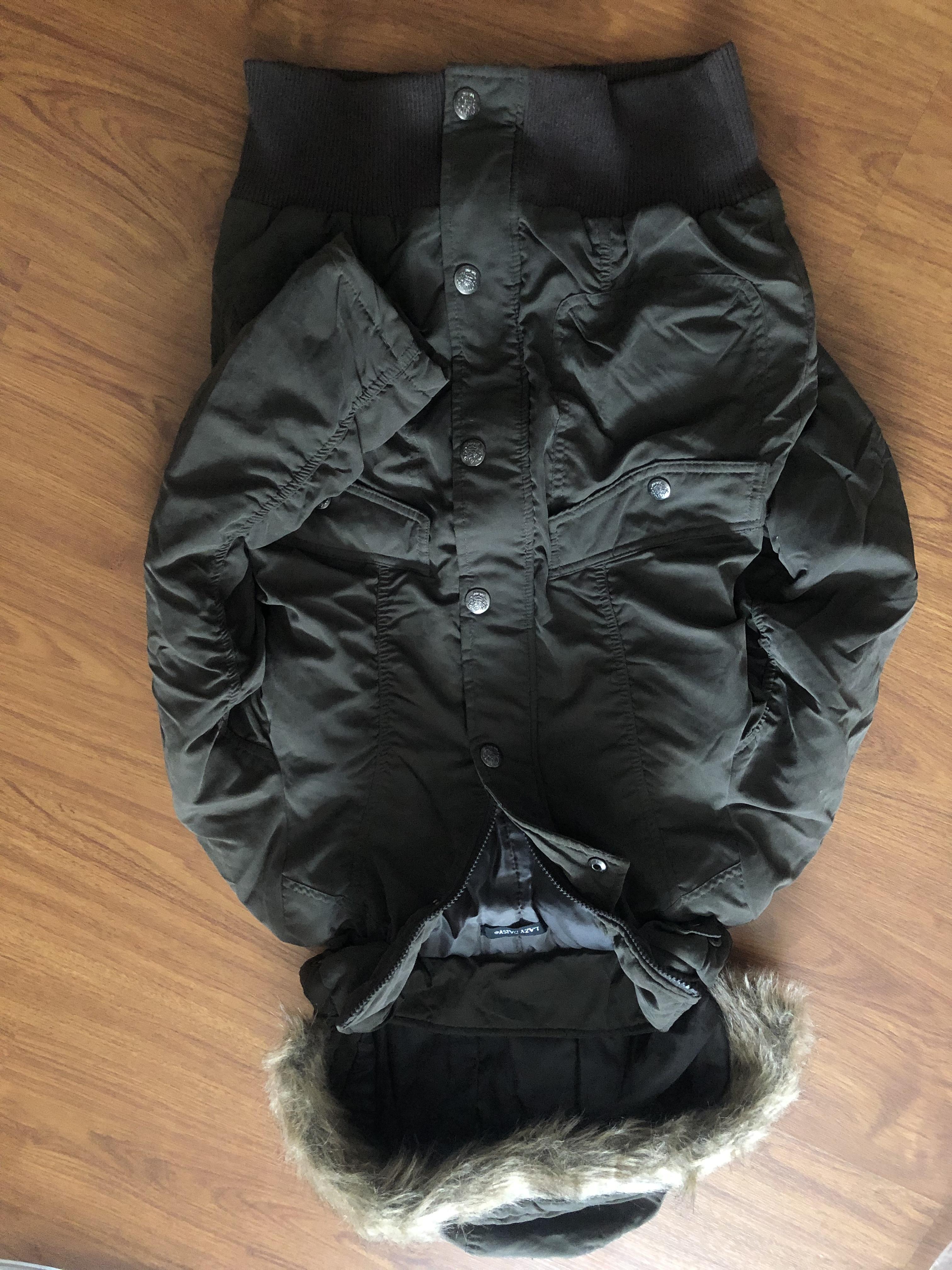เสื้อกันหนาว เสื้อคลุมกันหนาว แต่งหมวกฮูท สีน้ำตาล (เฟอร์ ถอดใส่ได้) แบรนด์ LAZY DAISYญี่ปุ่นแท้100% +ขนเฟอร์ ถอดได้คะ สำเนา