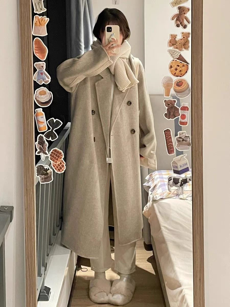 Lutique เสื้อโค้ทวูล Trench coat เสื้อโค้ทเฟอร์ โค้ทสักหลาดสีเบจ แบรนด์ LUTIQUE