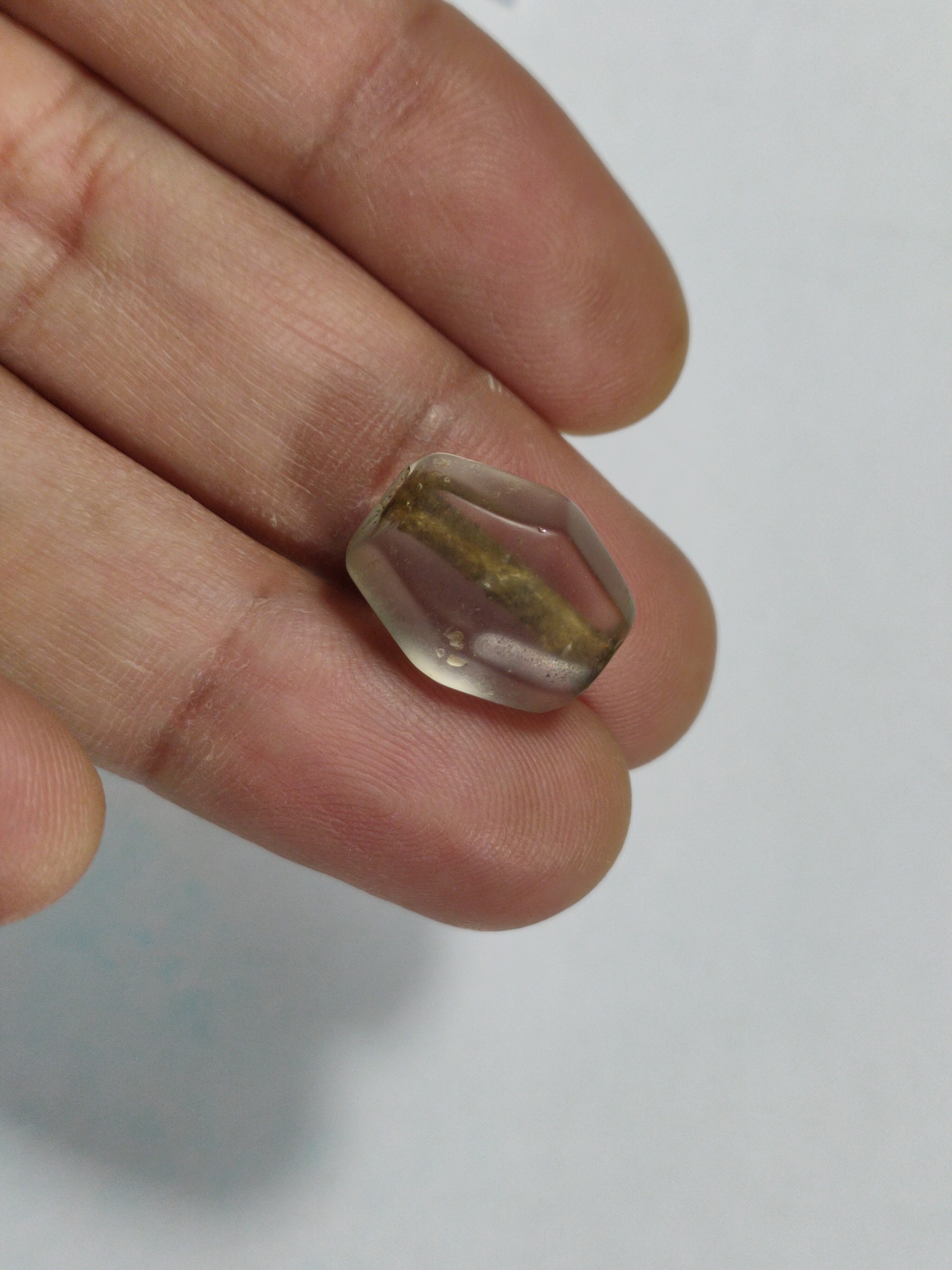 ลูกปัดกระบี่ น้ำค้าง(ขายแล้ว)