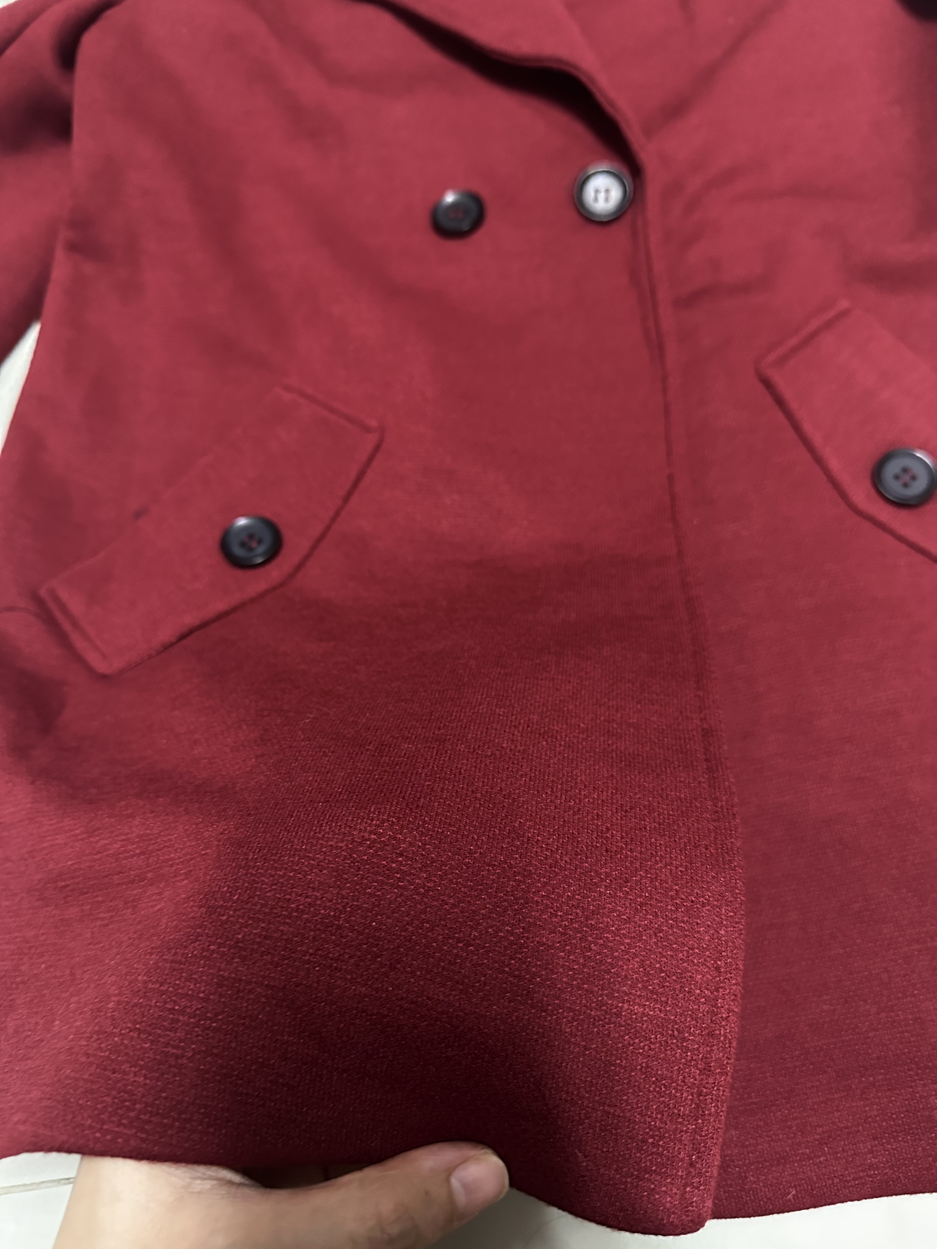 เสื้อโค้ท เสื้อกันหนาว เนื้อผ้าสักหลาดวูล สีแดงไวน์ แบรนด์