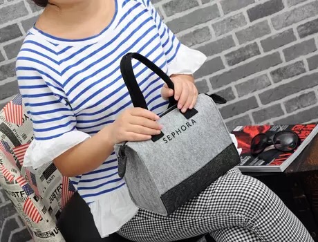 👜กระเป๋า ถือ กระเป๋าคล้องแขน แยรนด์เนม สุดหรู SEPHORA 👜ราคา 480.-(รวมส่งEMS) 💬💬ติดต่อสั่งซื้อ: 📱Line