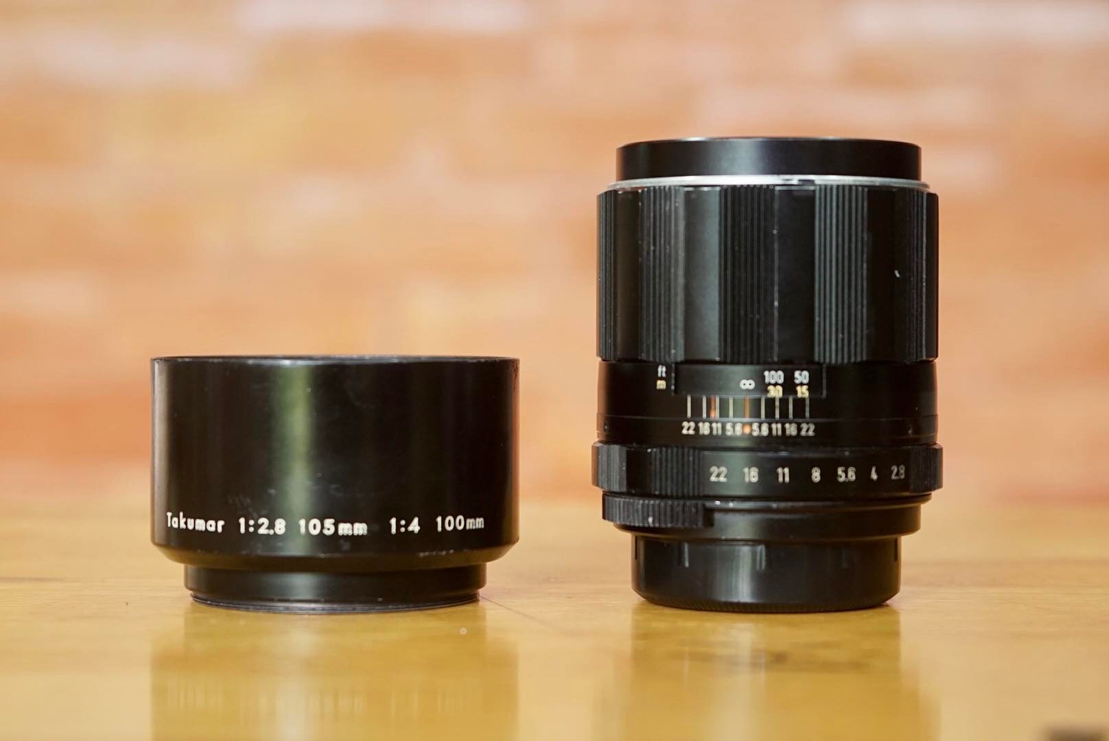 SUPER TAKUMAR 105MM.F2.8 M42 MOUNT