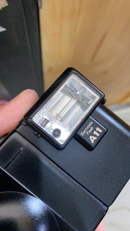 OLYMPUS XA2 OLYMPUS FLASH A11